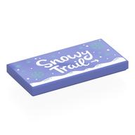 Visuel indicatif Rebrickable de Tuile 2 x 4 avec 'SNOWY TRAIL', Flèche, Motif imprimé Flocons de neige (Tile 2 x 4 with 'SNOWY TRAIL', Arrow, Snowflakes Print)