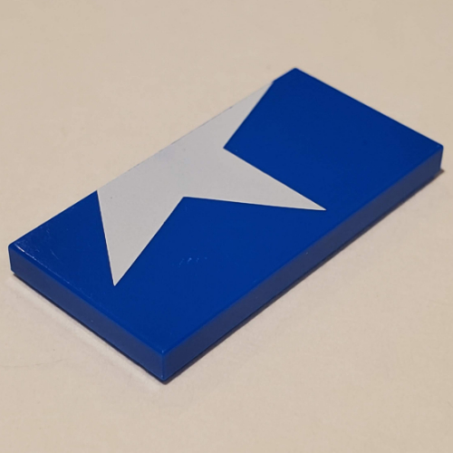 Visuel indicatif Rebrickable de Tuile 2 x 4 avec demi-étoile blanche motif imprimé (Tile 2 x 4 with Half White Star Print)