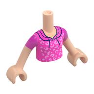 Torse de mini-poupée Fille avec chemise rose foncé, taches roses vives, motif imprimé lacets bleu foncé, bras et mains nougat clair (Minidoll Torso Girl with Dark Pink Shirt, Bright Pink Spots, Dark Blue Laces Print, Light Nougat Arms and Hands)