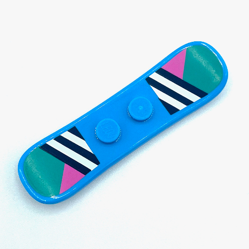 Visuel indicatif Rebrickable de Snowboard sport petit 2 x 6 avec 2 tenons centrés, rayures bleu foncé/blanc, formes rose foncé/turquoise foncé (Sports Snowboard Small 2 x 6 with 2 Centered Studs, Dark Blue/White Stripes, Dark Pink/Dark Turquoise Shapes Print)