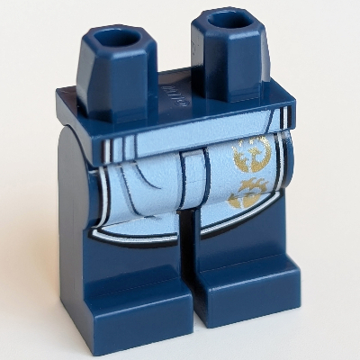 Visuel indicatif Rebrickable de Bassin et jambes bleu foncé avec tablier bleu clair vif avec décorations en or (Hips and Dark Blue Legs with Bright Light Blue Apron with Gold Decorations)