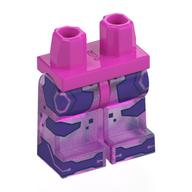 Bassin et jambes rose foncé transparent opalescent avec des panneaux violet foncé, garniture bleu foncé, motif imprimé circuit (Hips and Opal Trans-Dark Pink Legs with Dark Purple Panels, Dark Blue Trim, Circuitry Print)