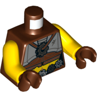 Torse, armure avec plaques grises, engrenages sur collier et ceinture motif imprimé, bras jaunes, mains brun rougeâtre (Torso, Armour with Gray Plates, Gears on Necklace and Belt Print, Yellow Arms, Reddish Brown Hands)