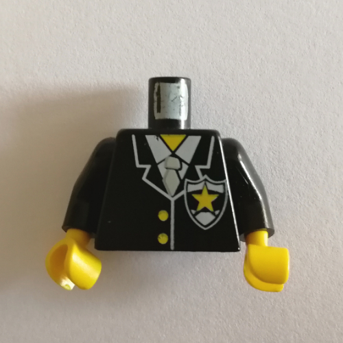 Torse, veste de costume avec insigne d'étoile de police jaune imprimé, bras noirs, mains jaunes (Torso, Suit Jacket with Yellow Police Star Badge Print, Black Arms, Yellow Hands)
