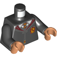 Visuel indicatif Rebrickable de Torse, robes avec col rouge foncé et blason de gryffondor, fermé sur chemise et cravate motif imprimé, bras noirs, mains nougat (Torso, Robes with Dark Red Collar and Gryffindor Crest, Closed over Shirt and Tie Print, Black Arms, Nougat Hands)