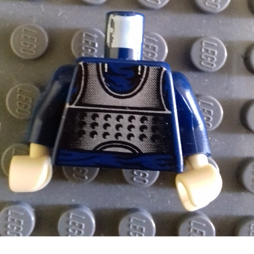 Torse, armure argent motif imprimé (Bib Fortuna), bras bleu foncé, mains beiges (Torso, Armor Silver Print (Bib Fortuna), Dark Blue Arms, Tan Hands)
