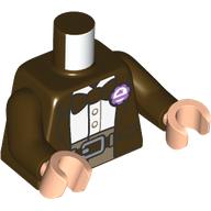 Visuel indicatif Rebrickable de Torse, pantalon beige foncé, ceinture marron foncé, chemise blanche, noeud papillon marron foncé, motif imprimé bouton lavande, bras brun foncé, mains nougat clair (Torso, Dark Tan Pants, Dark Brown Belt, White Shirt, Dark Brown Bow Tie, Lavender Button Print, Dark Brown Arms, Light Nougat Hands)