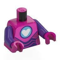 Visuel indicatif Rebrickable de Torse, armure cœur en fer, armure rose foncé/violet foncé, réacteur arc azur moyen, motif imprimé cœur blanc, bras pourpre foncé, mains magenta (Torso, Iron Heart Armor, Dark Pink/Dark Purple Armor, Medium Azure Arc Reactor, White Heart Print, Dark Purple Arms, Magenta Hands)