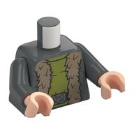 Torse, Veste, Fourrure beige foncée, Boucles de ceinture argentées, Motif imprimé chemise vert olive, bras gris bleuté foncé, mains nougat clair (Torso, Jacket, Dark Tan Fur, Silver Belt Buckles, Olive Green Shirt Print, Dark Bluish Gray Arms, Light Nougat Hands)