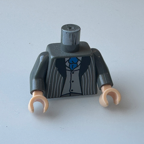 Visuel indicatif Rebrickable de Torse, veste de costume avec des rayures, gilet gris bleuté clair, bleu cravate motif imprimé, bras gris bleuté foncé, mains nougat clair (Torso, Suit Jacket with Pinstripes, Vest Light Bluish Gray, Blue Tie Print, Dark Bluish Gray Arms, Light Nougat Hands)