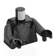 Torse, cape, ceinture, motif : chemise argentée, bras gris bleuté foncé, mains noires (Torso, Cloak, Belt, Silver Shirt Print, Dark Bluish Gray Arms, Black Hands)