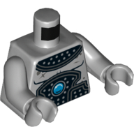 Torse, armure, noir avec des cercles d'argent et bleu rond bijou motif imprimé, bras et mains gris bleuté clair (Torso, Armor, Black with Silver Circles and Blue Round Jewel Print, Light Bluish Gray Arms and Hands)