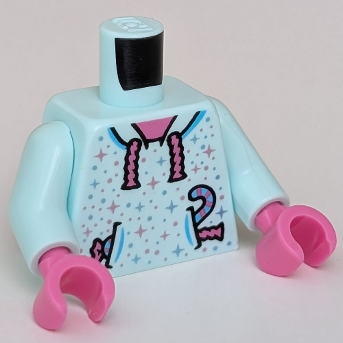 Torse, lacets rose foncé, poches avec motif imprimé Bonbons, bras vert d’eau clair, mains rose foncé (Torso, Dark Pink Laces, Pockets with Candy Print, Light Aqua Arms, Dark Pink Hands)