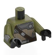 Armure de torse avec panneau de beige foncé, bandoulière marron foncé motif imprimé, bras vert olive, mains noires (Torso Armor with Dark Tan Panel, Dark Brown Shoulder Strap Print, Olive Green Arms, Black Hands)