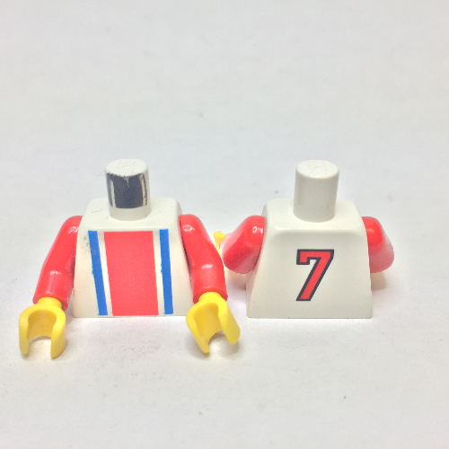 Visuel indicatif Rebrickable de Torse, chemise de football, rayures verticales rouge/bleu / '7' dos motif imprimé, bras rouges, mains jaunes (Torso, Soccer Shirt, Vertical Striped Red/Blue / '7' Back Print, Red Arms, Yellow Hands)