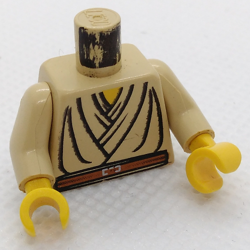 Torse, Chemise en couches, Marron Ceinture motif imprimé, bras beiges, mains jaunes (Torso, Layered Shirt, Brown Belt Print, Tan Arms, Yellow Hands)