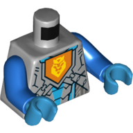 Visuel indicatif Rebrickable de Armure de torse avec des panneaux d'argent et d'azur foncé, emblème orange du Pentagone avec motif imprimé de lion couronné jaune, bras bleus, mains azur foncé (Torso Armor with Silver and Dark Azure Panels, Orange Pentagon Emblem with Yellow Crowned Lion Print, Blue Arms, Dark Azure Hands)