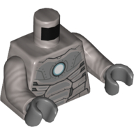 Armure de torse avec plaques gris bleuâtre foncé et cercle blanc (réacteur Arc) motif imprimé, bras argent mat, mains gris bleuté foncé (Torso Armor with Dark Bluish Gray Plates and White Circle (Arc Reactor) Print, Flat Silver Arms, Dark Bluish Gray Hands)