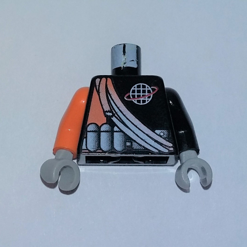 Torse, bras impairs, combinaison avec logo de l'équipe alpha, bande orange, motif imprimé de cordes d'épaule, bras noir gauche, bras orange droit, mains gris clair (Torso, Odd Arms, Jumpsuit with Alpha Team Logo, Orange Stripe, Shoulder Ropes Print, Left Black Arm, Right Orange Arm, Light Gray Hands)