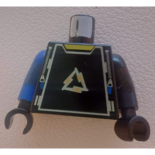 Visuel indicatif Rebrickable de Torse, bras impairs, logo de l'équipe alpha arctique, fermetures à glissière et onglets bleus motif imprimé, bras noir gauche, bras bleu droit, mains noires (Torso, Odd Arms, Alpha Team Arctic Logo, Zippers and Blue Tabs Print, Left Black Arm, Right Blue Arm, Black Hands)
