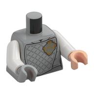 Visuel indicatif Rebrickable de Torse, mains impaires, protection thoracique avec treillis gris bleuté foncé, crête dorée, motif imprimé 'G', bras blancs, main nougat claire gauche, main gris bleuté claire droite (Torso, Odd Hands, Chest Protection with Dark Bluish Grey Lattice, Gold Crest, 'G' Print, White Arms, Left Light Nougat Hand, Right Light Bluish Gray Hand)