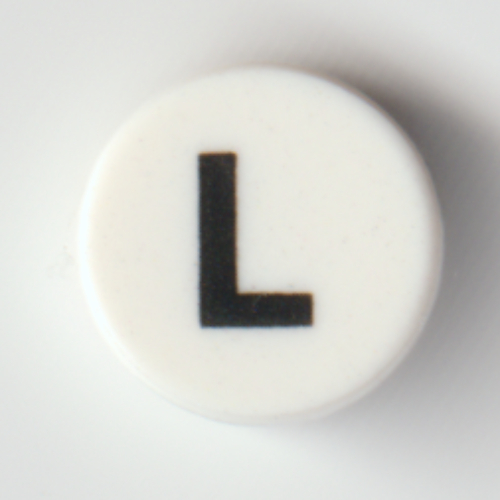 Visuel indicatif Rebrickable de Tuile ronde 1 x 1 avec motif imprimé noir 'L' (Tile Round 1 x 1 with Black 'L' Print)