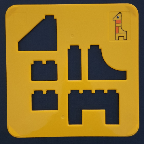Visuel indicatif Rebrickable de Tapis de jeu Duplo, modèle de tri - girafe (Duplo Playmat, Sorting Template - Giraffe)