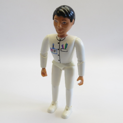 Visuel indicatif Rebrickable de Belville figurine Coudes articulés, hommes, cheveux noirs, pantalon blanc, chemise blanche avec badge, poche et 2 stylos motif imprimé (médicament) (Belville Figure Articulated Elbows, Male, Black Hair, White Pants, White Shirt with Badge, Pocket and 2 Pens Print (Medic))