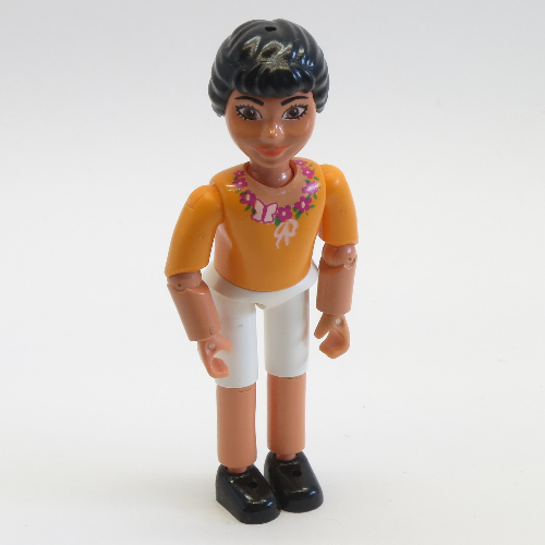 Belville figurine Coudes articulés, enfant, femme, cheveux noirs, short blanc, dessus orange avec guirlande florale avec motif imprimé papillon et ruban (Belville Figure Articulated Elbows, Child, Female, Black Hair, White Shorts, Orange Top with Floral Garland with Butterfly and Ribbon Print)