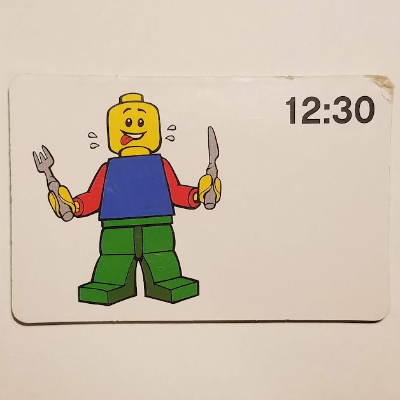 Visuel indicatif Rebrickable de Carte d'activité, Temps-enseignement 24 heures horloge 12:30 (Activity Card, Time-Teaching 24-Hour Clock 12:30)