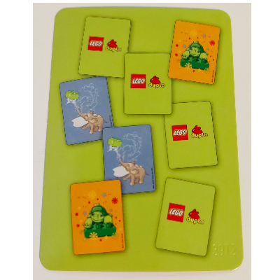 Visuel indicatif Rebrickable de Carte de jeu, jeu de mémoire Duplo - carte de titre (Game Card, Duplo Memory Game - Title Card)