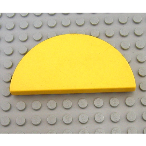 Visuel indicatif Rebrickable de Duplo tuile, modifié 2 x 4 demi-cercle (Duplo Tile, Modified 2 x 4 Half Circle)