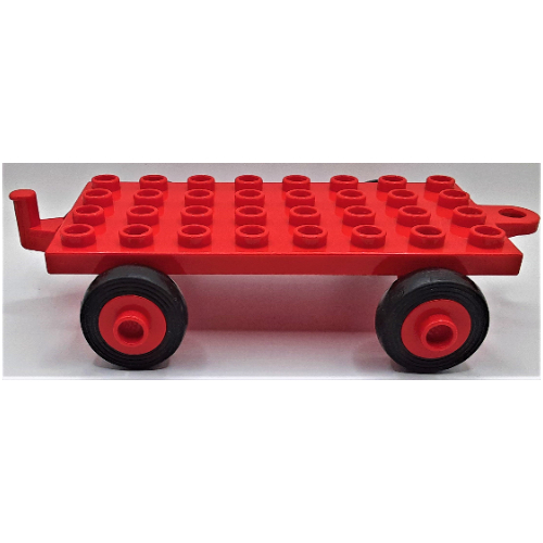 Visuel indicatif Rebrickable de Base de voiture Duplo 4 x 8 x 1/3 avec attelage fermé de style ancien (Duplo Car Base 4 x 8 x 1/3 with Old Style Closed Hitch End)