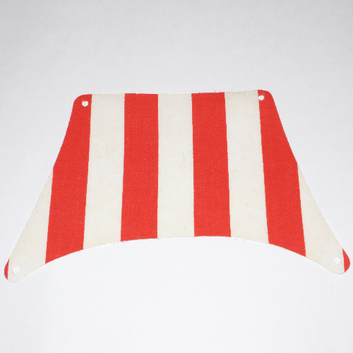 Visuel indicatif Rebrickable de Voile, haut, 27 x 17 avec motif imprimé de bandes épaisses rouges (Sail, Top, 27 x 17 with Red Thick Stripes Print)