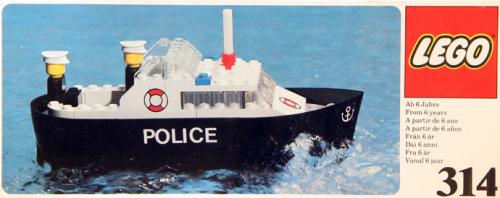 Bateau de police (Police Boat)
