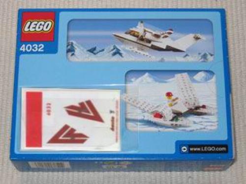 Avion de ligne - lauda air version (Passenger Plane - Lauda Air Version)