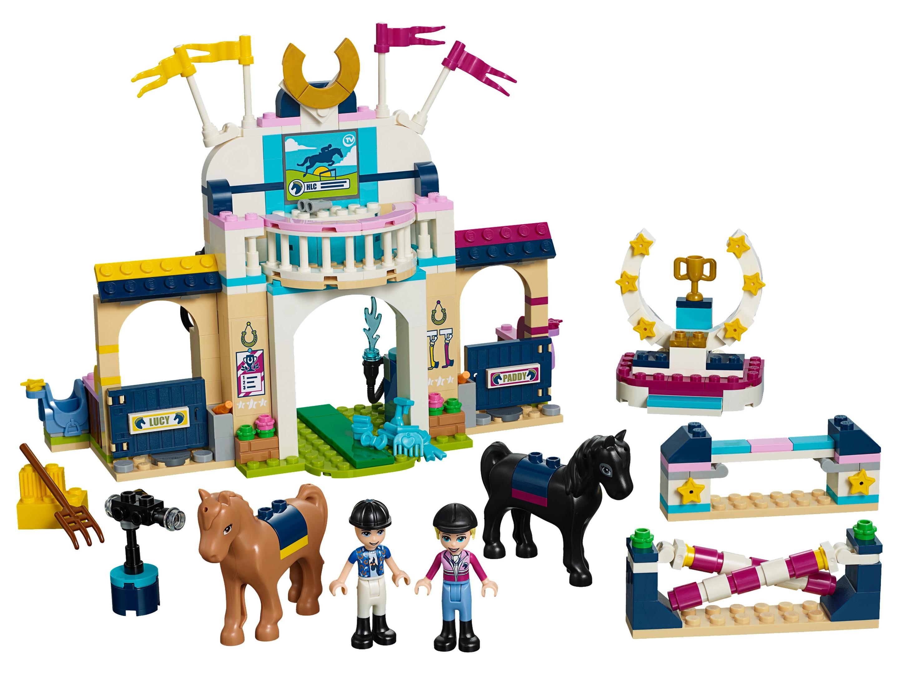 Le cheval de Stephanie (Stephanie's Horse Jumping)