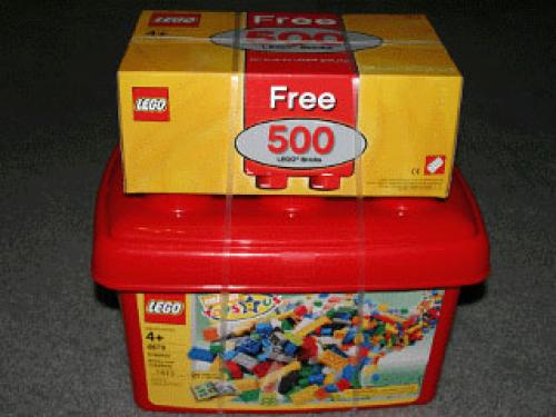 Bricks and Creations Tub - (TRU Exclusive)