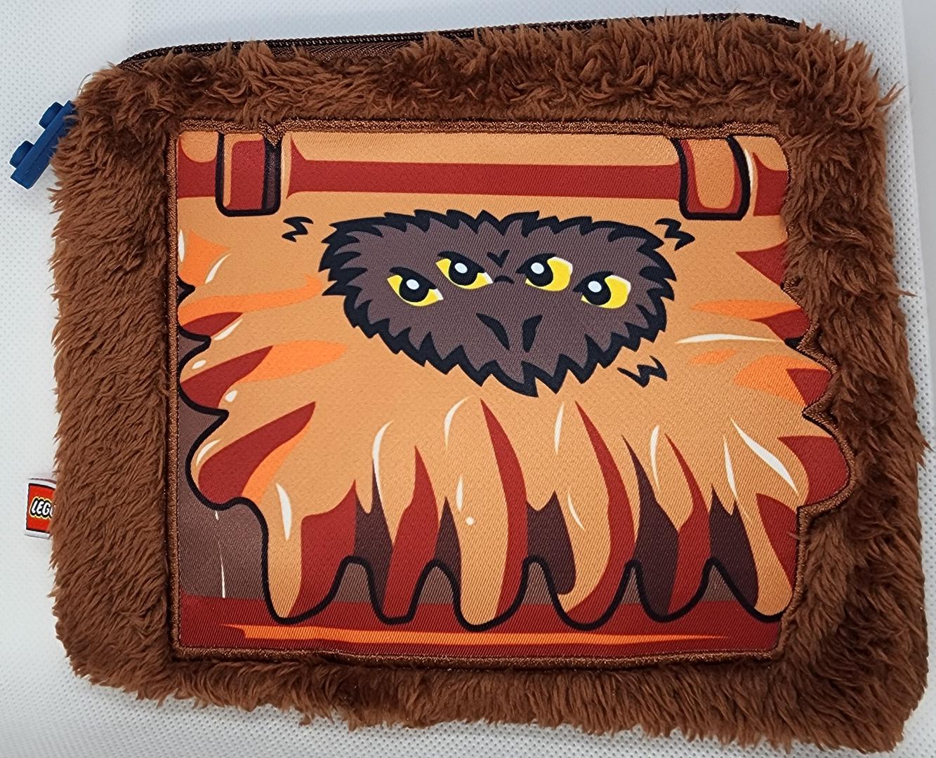 Trousse Harry Potter Monstrueux Livre des Monstres (Harry Potter Monster Book of Monsters Pencil Case)