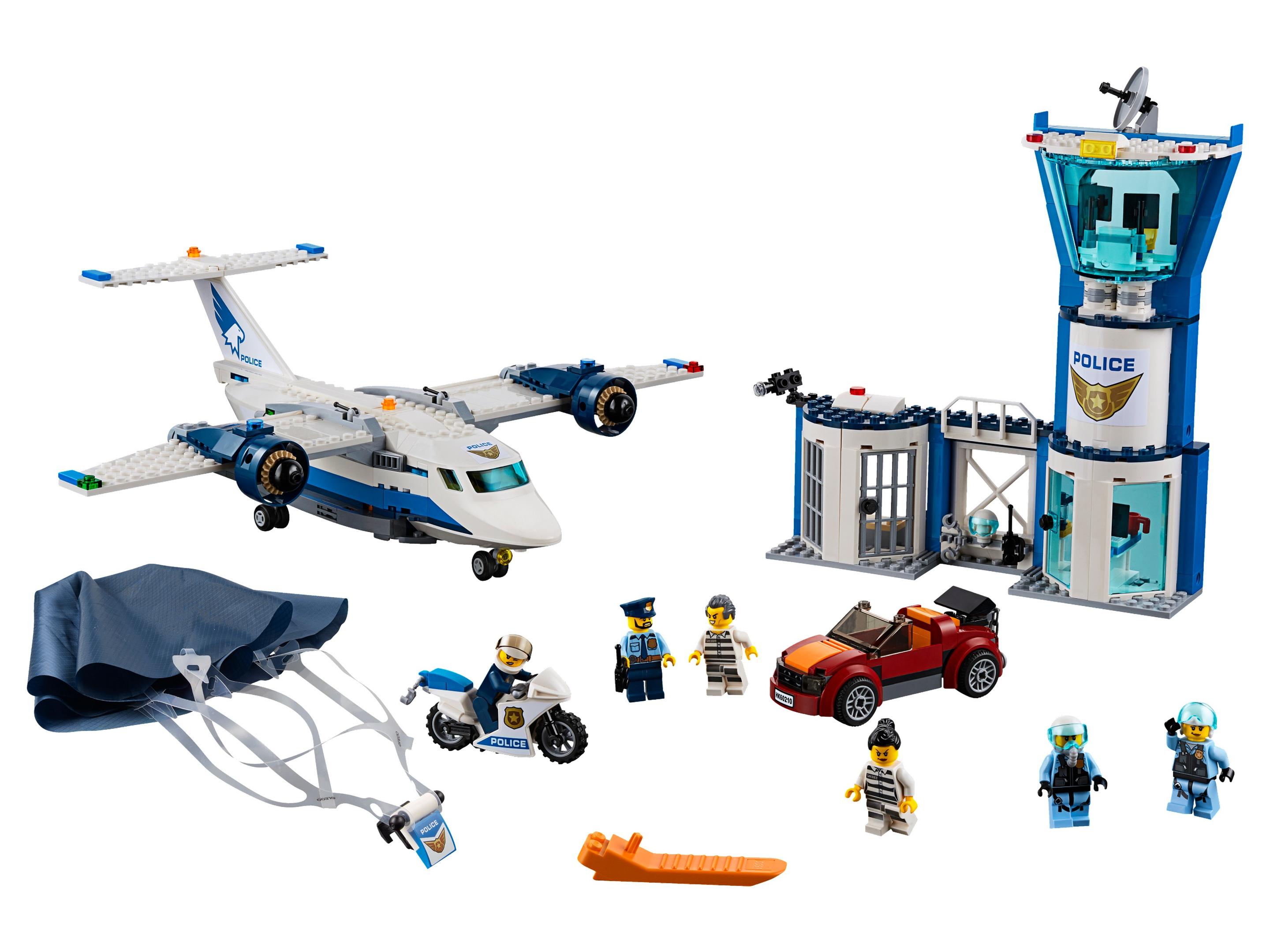 Base aérienne de Sky Police (Sky Police Air Base)