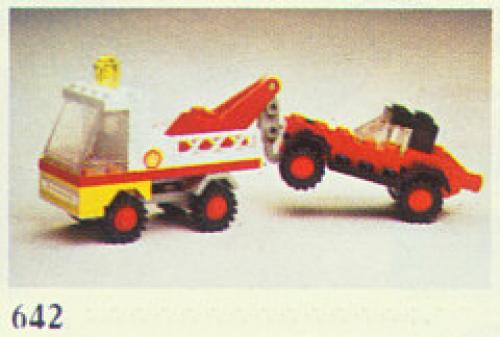 Remorqueuse et voiture (Tow Truck and Car)