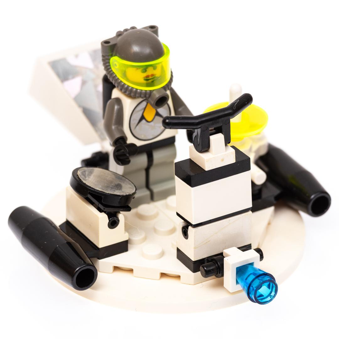 Hovertron (Hovertron)