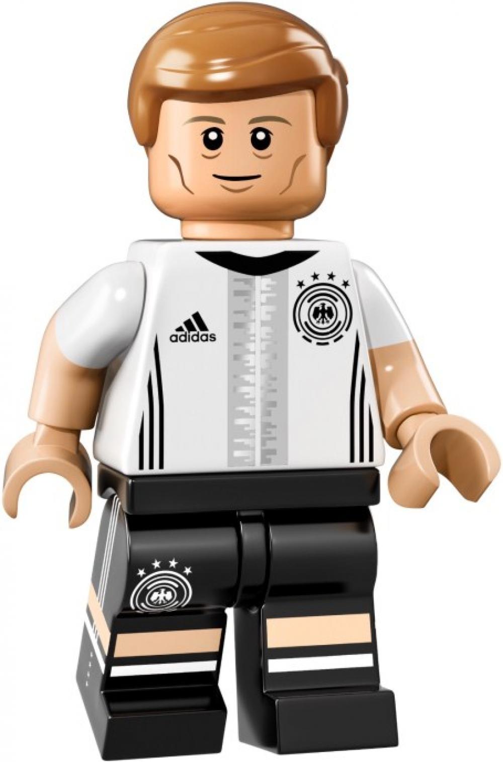 Toni Kroos (18) (Toni Kroos (18))
