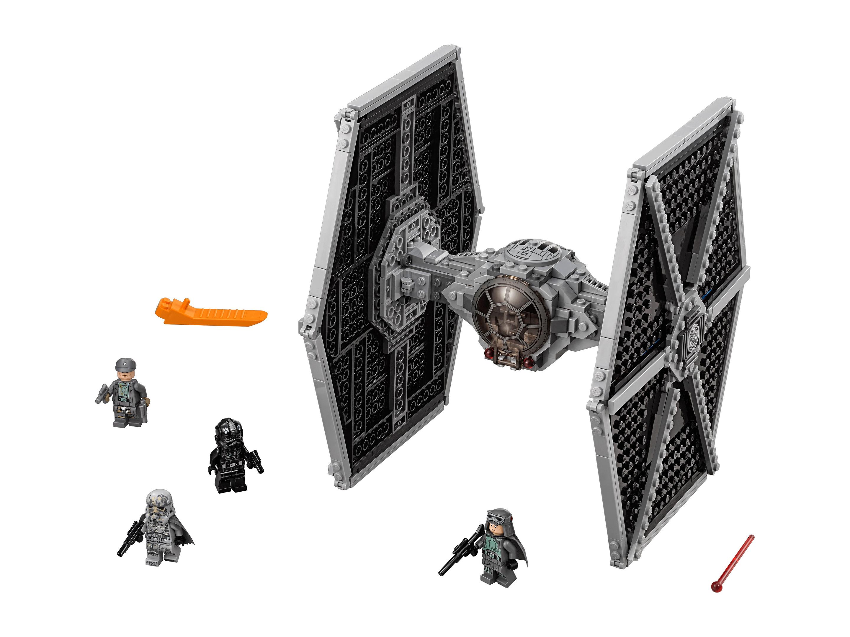 Combattant cravate impérial (Imperial TIE Fighter)