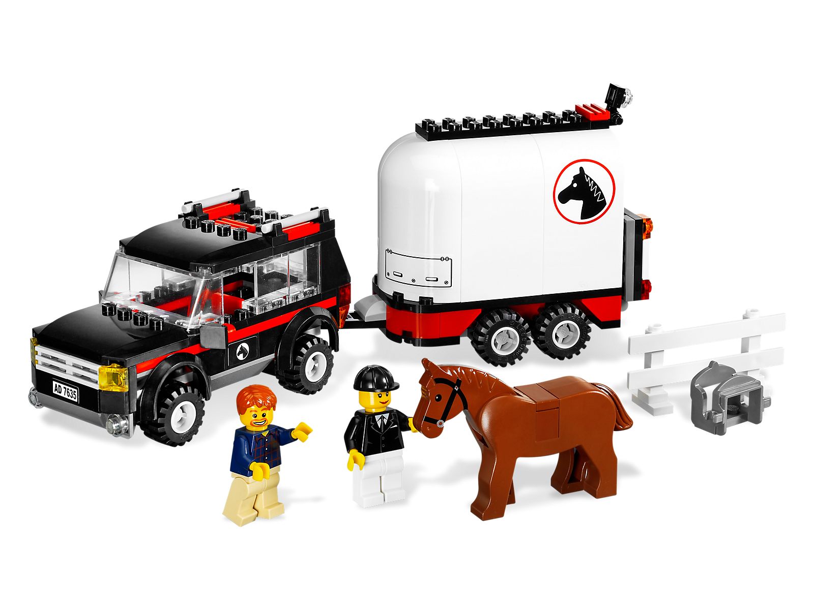 4wd avec remorque de cheval (4WD with Horse Trailer)