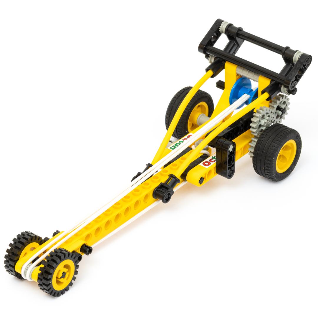 Le dragster (Bungee Blaster)