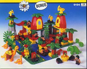 Giant Dinosaur Set