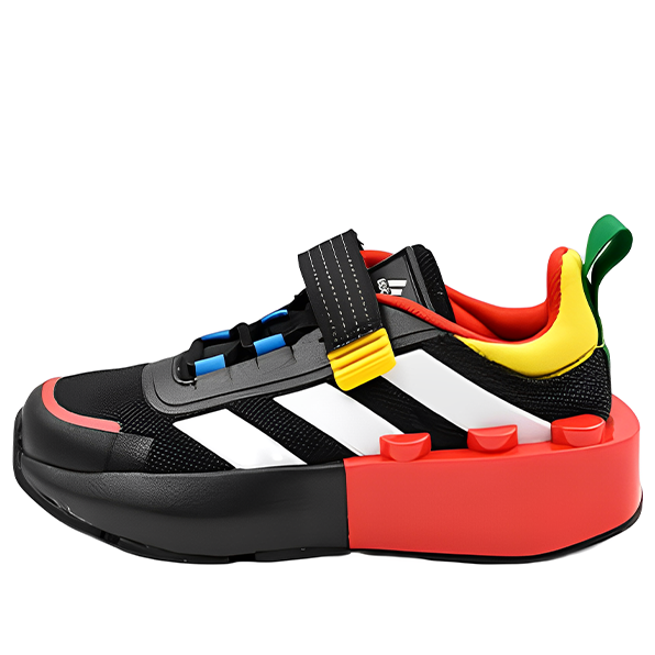 Adidas tech runner el x LEGO (core noir rouge) - chaussures pour enfants (adidas Tech Runner EL x LEGO (Core Black Red) - Kids' Shoes)