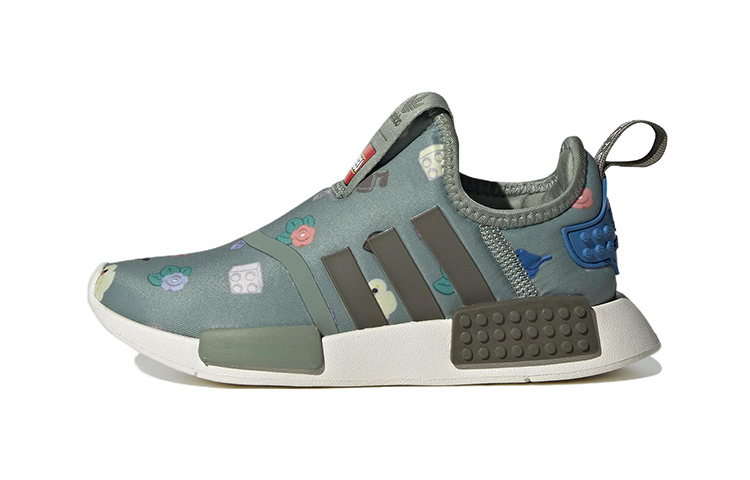 Adidas nmd 360 j x LEGO (briques vertes solaires) - chaussures pour enfants (adidas NMD 360 J x LEGO (Solar Green Bricks) - Kids' Shoes)