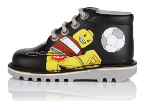 Kickers enfants kick hi LEGO football imprimé chaussure à motif - noir (Kickers Kids Kick Hi LEGO Football Print Shoe - Black)